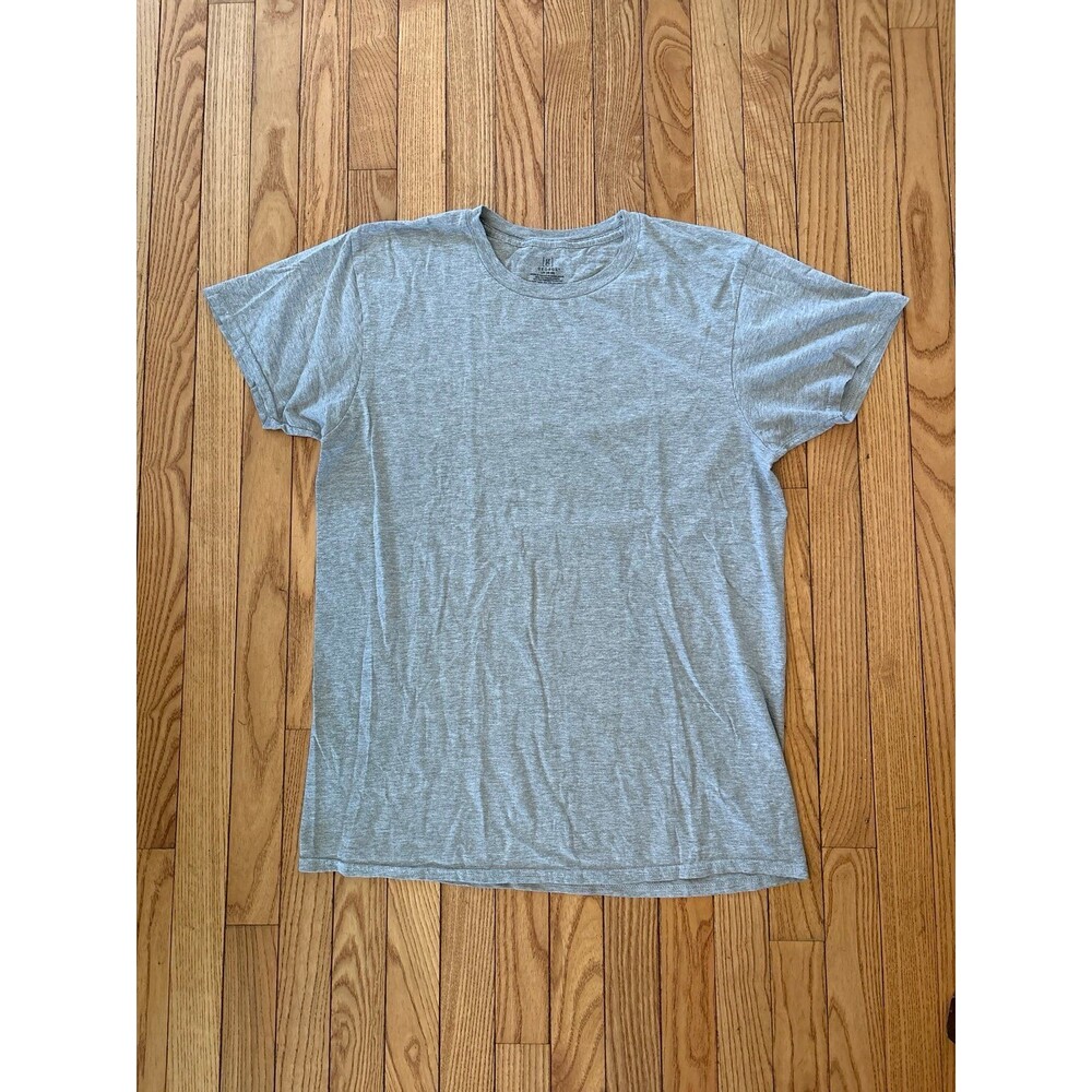 Basic cotton Tshirt tee top light heathered gray crewneck unisex uniform